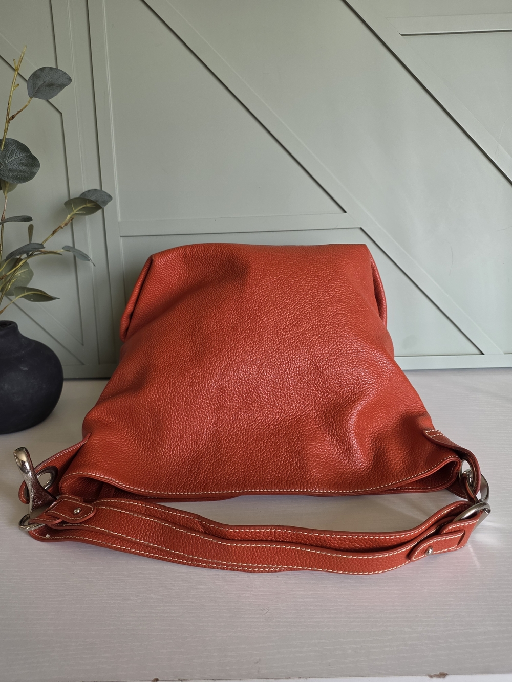 Vera Pelle Pebbled Leather Shoulder Hobo in Burnt Orange - Picture 7 of 13